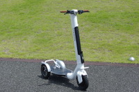 ホンダ発ベンチャー、電動マイクロモビリティー『ストリーモ』発売へ 画像