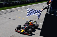 【F1 カナダGP】フェルスタッペンがサインツの猛追を制して今季6勝目 画像