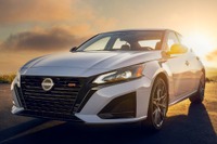 日産のミドルセダン『アルティマ』、VCターボ搭載…米2023年型［詳細写真］ 画像