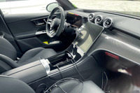 メルセデスAMGの新型『GLC63』、BMW『X3M』をも凌駕する670馬力!? 内装も激写 画像