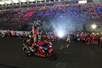 【鈴鹿8耐】Team HRCが他を寄せ付けず独走で優勝…ホンダの優勝は8年ぶり 画像