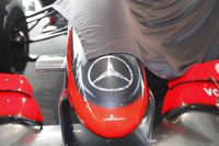 ［写真蔵］マクラーレン メルセデス MP4-24 画像