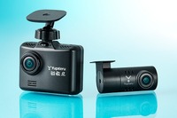 簡単操作で夜間も鮮明、前後2カメラドラレコの指定店向けモデル発売 ユピテル 画像