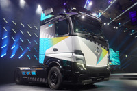 航続500kmの電気大型トラックを発表、ダイムラートラックの電動戦略拡大の道とは…IAAトランスポーテーション2022 画像