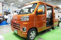 軽とは思えない充実の装備、キャンパー厚木『チッピー』…横浜キャンピングカーショー2022 画像