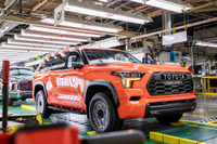 トヨタ、10月生産台数下方修正も株価は反発 画像