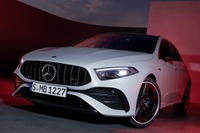 メルセデスAMG『A35』 が表情一新、「A45」と同じ顔に…改良新型を欧州発表 画像