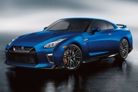 日産 GT-R は「プレミアム」と「NISMO」の2グレード構成…2023年型米国発表 画像