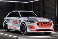 アウディ初のEV『e-tron』に改良新型、2022年内に発表へ 画像