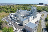 福島県に車載電池向け正極材原料の製造拠点が竣工 豊通リチウム 画像