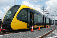 宇都宮ライトレールのLRTが試運転中に脱線…半径最小のカーブで 11月19日発生 画像