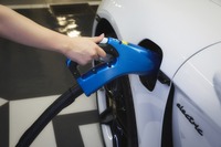 ポルシェ・VW・アウディ、急速充電サービスの相互利用開始…国内220基 画像