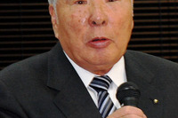 スズキの鈴木会長、「4-6月が底、しかし…」 画像