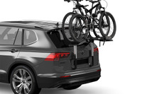 自転車を確実に積載、SUV・ハッチバック向けトレー式キャリア発売…THULE 画像