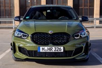 BMW『1シリーズ』最強の「M135」、Mパフォーマンスパーツ装着…エッセンモーターショー2022出展へ 画像