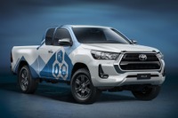 トヨタ『ハイラックス』に燃料電池車、MIRAI のパワートレインを搭載…欧州で発表 画像