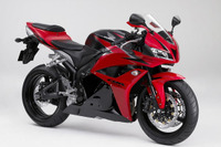 ホンダ CBR600RRを一部改良…エンジン特性や空力を熟成 画像