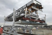 工期が10分の1、道路橋床版の更新システムを開発 鹿島 画像