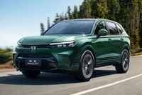 ホンダ CR-V 新型、兄弟車『ブリーズ』は顔が違う…中国発表 画像