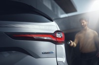 マツダの3列シートSUV『CX-90』にPHEVを設定…実車は2023年1月米国発表 画像