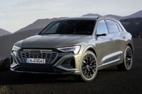 航続582km、アウディの最上位電動SUV『Q8 e-tron』…2023年春欧州発売へ 画像