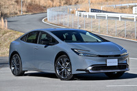 【トヨタ プリウス 新型】コモディティから「愛車」へ、革新の内外装をチェック［詳細画像］ 画像