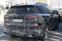 BMW『X5』PHEV後継モデルを初スクープ!マイチェンで変わる前後デザイン 画像