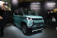 【株価】自動車株は全面安、円高進行で業績改善期待が後退 画像