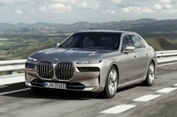 BMWグループの電動車世界販売32%増、EVは2倍の伸び 2022年 画像