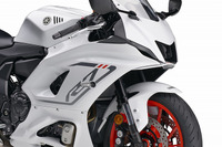 ヤマハ YZF-R7、爽やかな新色「ホワイト」を設定…2023年モデル発売へ 画像