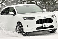 「SNOWモード」は雪道だけじゃもったいない!ホンダ『ZR-V』の4WDは雪上での“違和感のなさ”がスゴイ 画像