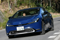 【トヨタ プリウス 新型試乗】カーデザインは機能を満たさなければ意味をなさない…御堀直嗣 画像
