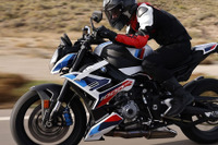 【BMW M1000R 試乗】2台目の「M」はスーパーネイキッド!MotoGP譲りの空力性能がすごい…伊丹孝裕 画像