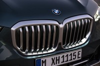 BMW X5 改良新型、光るキドニーグリルが選択可能に［詳細写真］ 画像