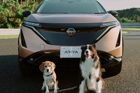 日産「e-4ORCE」で愛犬と快適ドライブ、車体の揺れを抑える電動駆動4輪制御技術[動画] 画像