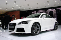 【ジュネーブモーターショー09】アウディ TT-RS、正式デビュー 画像