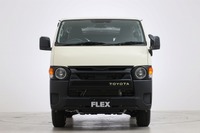 ハイエースをクラシカルな丸目顔に、フェイスチェンジキット発売へ 画像