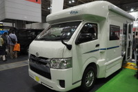 5×2mの駐車場に収まるコンパクトなキャブコン:タコス「ベリーRE」…大阪キャンピングカーショー2023 画像