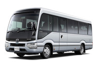 小型バス『日野リエッセII』も販売再開、トヨタ製「1GD-FTV」エンジンを搭載 画像