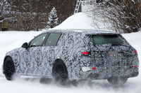 「史上最強の4気筒」搭載!メルセデスベンツ Eクラス 次期型、PHEVに進化する「AMG E53」の姿 画像