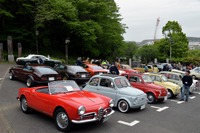 ミニ、500、ビートル、ポピーをバックに名車が集まる…横須賀ヒストリックカーデイ8th 画像