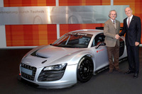 アウディ R8 レース仕様…第1号車をデリバリー 画像