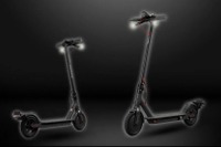国産電動キックボード「Model One S」予約開始、免許不要で公道歩道を走行可能 画像
