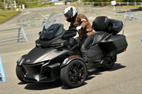 【Can-Am Spyder 試乗】立ちゴケとは無縁の3輪車！だけど乗りこなすには体力づくりが必要かも…西村直人 画像