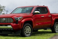 トヨタ『タコマ』新型、2.4リットルターボ+モーターのハイブリッド搭載…米国で発表 画像
