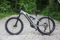 75.9万円で30台のみ!電アシ自転車30周年、ヤマハe-MTBのフラッグシップ『YPJ-MTプロ』にシルバー輝く限定モデル 画像