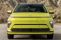 ヒョンデの小型SUV『コナ』新型にEV、航続490km…日本にも年内導入へ［詳細画像］ 画像