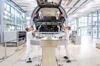 自動車主要17社の2023年度研究開発費---独VW首位、トヨタ3位、ホンダ5位、日産8位［新聞ウォッチ］ 画像