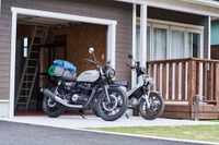 バイクツーリング向け宿泊型ガレージハウス、九十九里浜に完成 7月上旬営業開始 画像