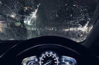 ［夏のメンテナンス］モヤモヤ雨天からの解放！ ワイパー交換 画像